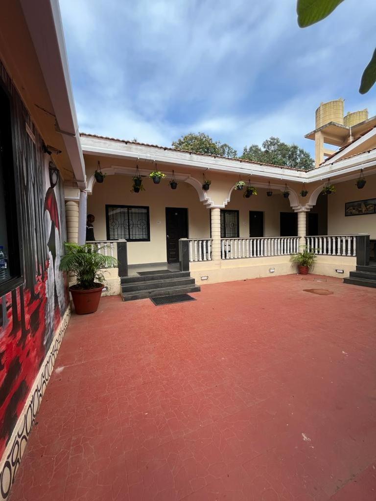 Vagator House Resort Goa ภายนอก รูปภาพ
